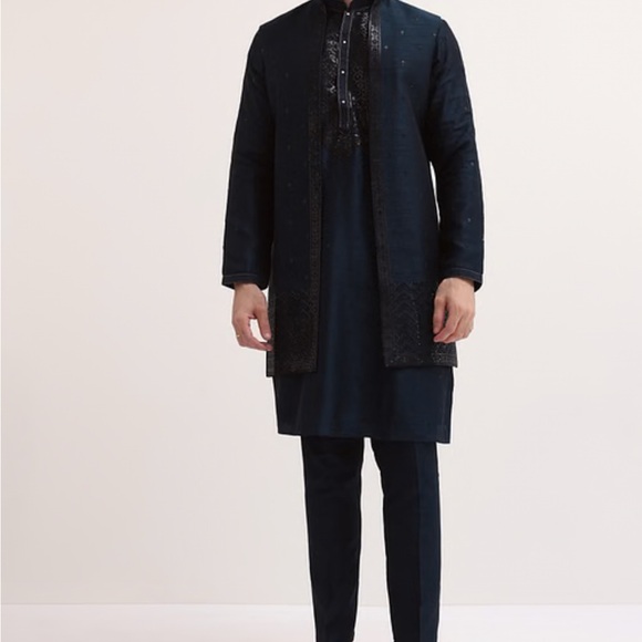 Blue Kurta Jacket Set With Dupatta In Sequins
Size: 40 - Picture 1 of 3